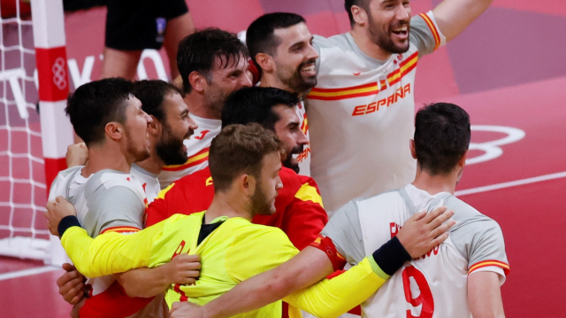 España gaña dun xeito agónico a Alemaña na estrea do balonmán (28-27)