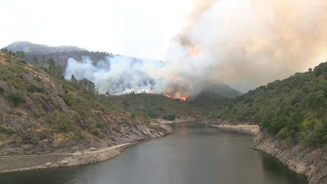 Reclaman a apertura de dilixencias polos últimos incendios en espazos protexidos