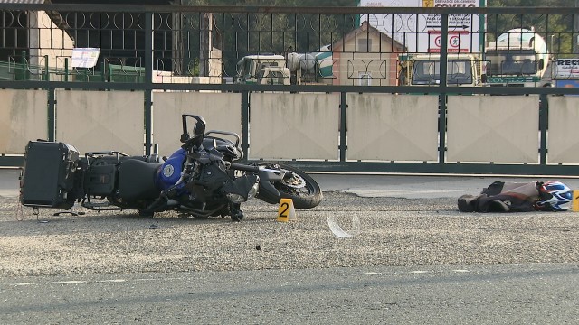 Unha muller que viaxaba de acompañante nunha moto morre en Ponteareas