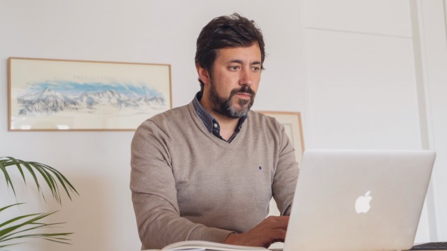 En Común reprocha a Feijóo a súa política de "desprotección" na vivenda