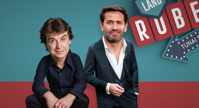 Dous pintamonas de primeira, os actores Javier Veiga e Antonio Garrido, visitan este xoves o 'Land Rober Tunai Show'