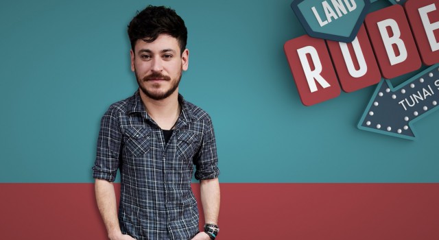O cantante ourensán Luís Cepeda será posto a proba polos seus fans no 'Land Rober Tunai Show'