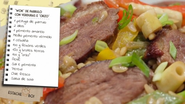 'Wok' de parrulo con verduras e 'orzo'