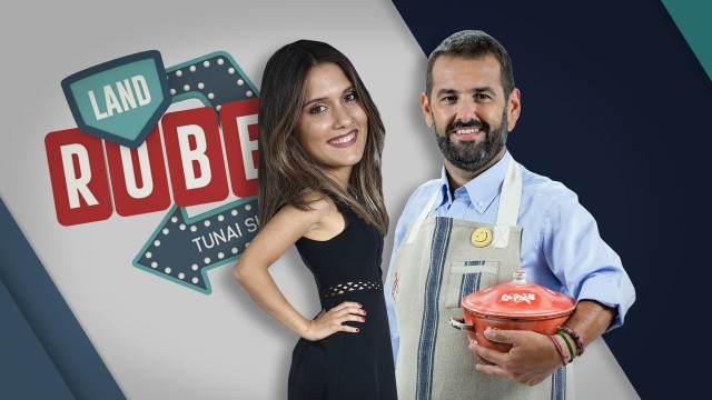 O cociñeiro Robin Food e a cantante galega Sabela Ramil, convidados esta semana no 'Land Rober Tunai Show'