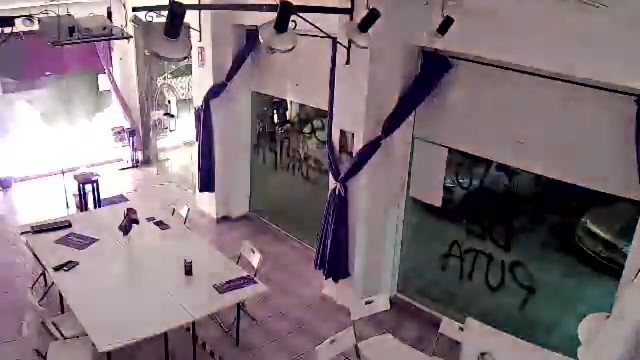 A sede de Podemos en Cartaxena sofre un ataque con material explosivo
