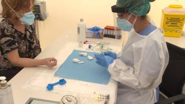 Sete mortos máis por coronavirus en España e 134 novos contaxios nas últimas 24 horas