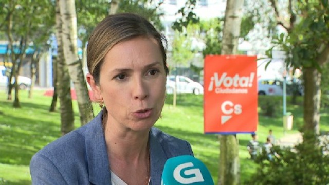 Mónica Martínez dáse de baixa de Ciudadanos, pero segue de edil na Coruña