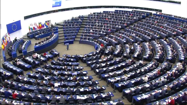 A Eurocámara aproba o certificado de vacinación europeo