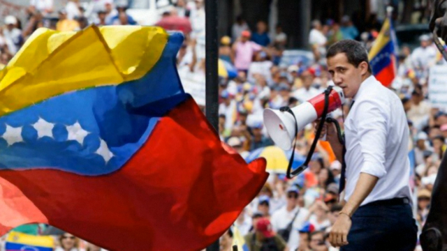A Fiscalía venezolana pídelle ao Supremo declarar organización criminal o partido de Guaidó