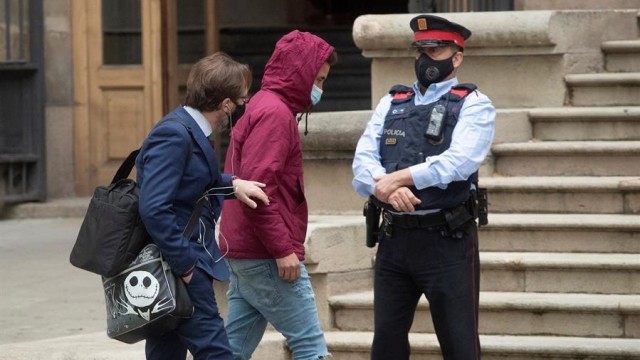 Condenas de ata 31 anos para tres acusados da violación múltiple de Sabadell