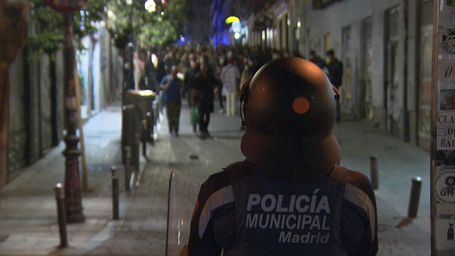 Volveron as aglomeracións á noite madrileña, pero xa sen incidentes