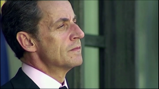 Aprazan o xuízo por corrupción contra Sarkozy pola enfermidade dun dos acusados
