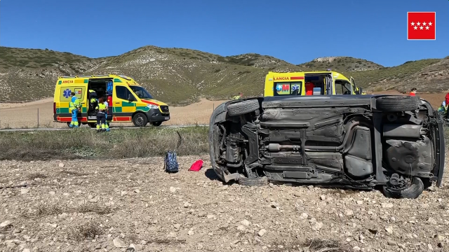 Morre un neno de nove anos nun accidente de tráfico en Madrid e súa nai queda ferida de gravidade