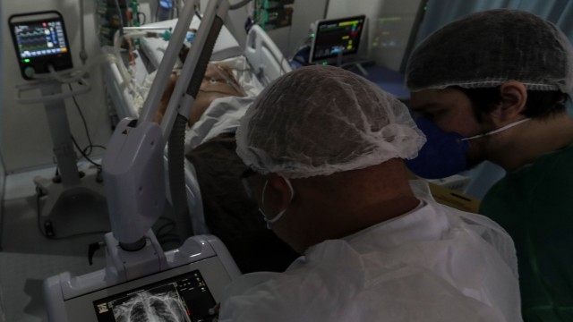 O Sergas comunica cinco falecementos por covid−19 durante a fin de semana