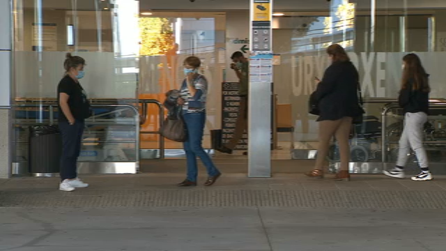 Os casos activos soben por terceiro día consecutivo (+36) ata situarse en 1.413 en Galicia