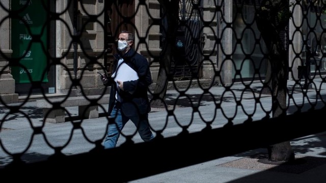 Fedea cifra no 36,4 % a taxa de paro efectiva en abril