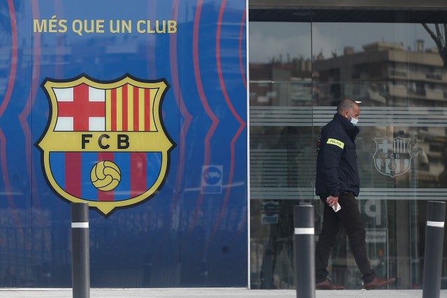 Os Mossos deteñen a Josep María Bartomeu, expresidente do F. C. Barcelona
