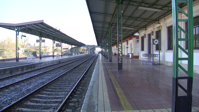 O Adif investirá 17 millóns de euros na liña ferroviaria Lugo-Monforte de Lemos