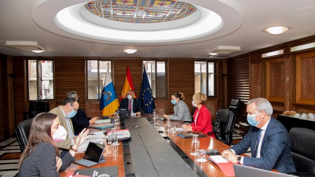 Canarias impón o toque de queda durante o Nadal