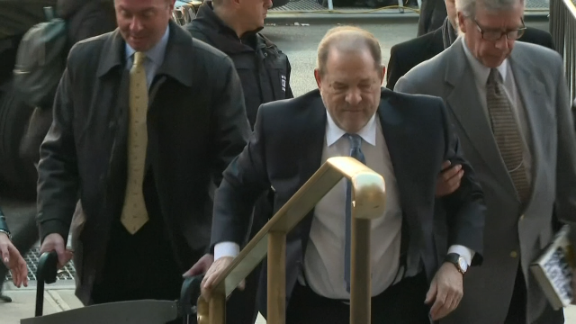 Weinstein, condenado a 23 años de prisión por violación e acto sexual criminal
