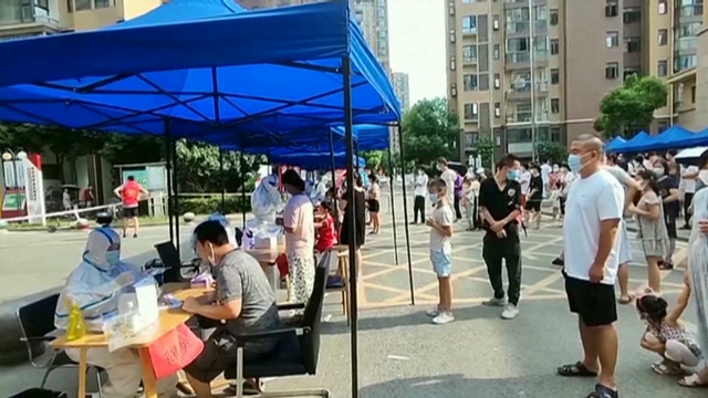 Cribado a toda a poboación de Wuhan tras detectarse dez casos de coronavirus