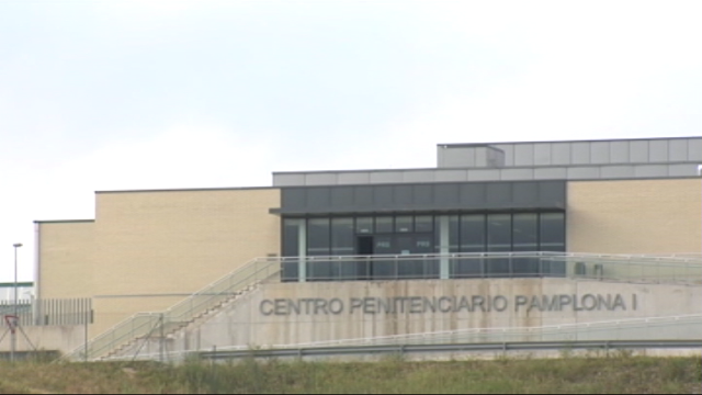 O ministro do Interior nega que o traslado de presos da ETA responda a un pacto con Bildu