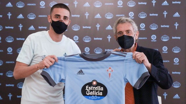 O Celta oficializa o reencontro de Thiago Galhardo con Coudet
