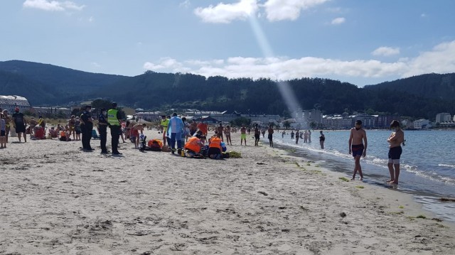 Falece unha bañista tras sufrir unha indisposición na praia de Covas, en Viveiro