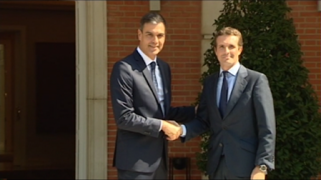 Sánchez e Casado reuniranse o luns en Moncloa a iniciativa do presidente